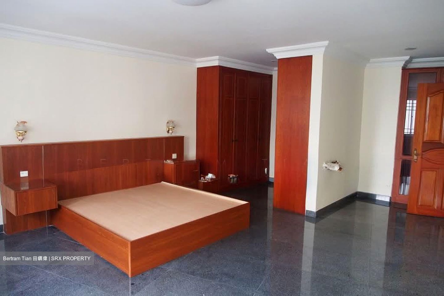 Cairnhill Plaza (D9), Apartment #553310871